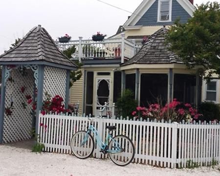 Miss Molly'S Inn Chincoteague Eksteriør billede