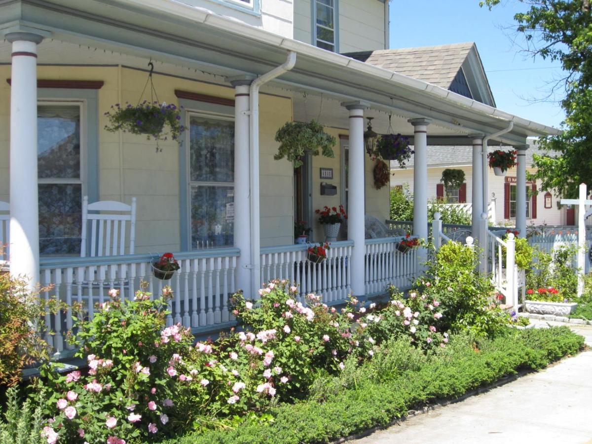 Miss Molly'S Inn Chincoteague Eksteriør billede