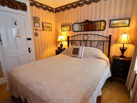 Miss Molly'S Inn Chincoteague Eksteriør billede